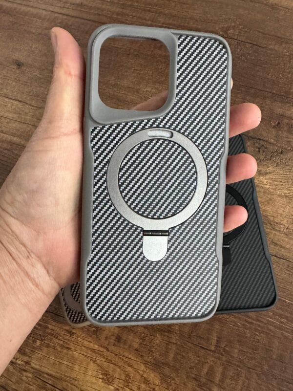 Case Magnético Fibra de Carbono iphone 15/ 16 Pro Max - Imagen 3