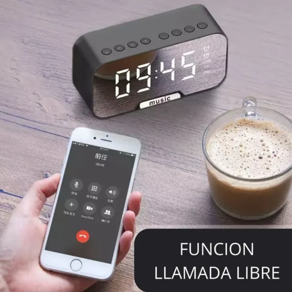 Parlante Radio Alarma Despertador con BT y LED - Imagen 5