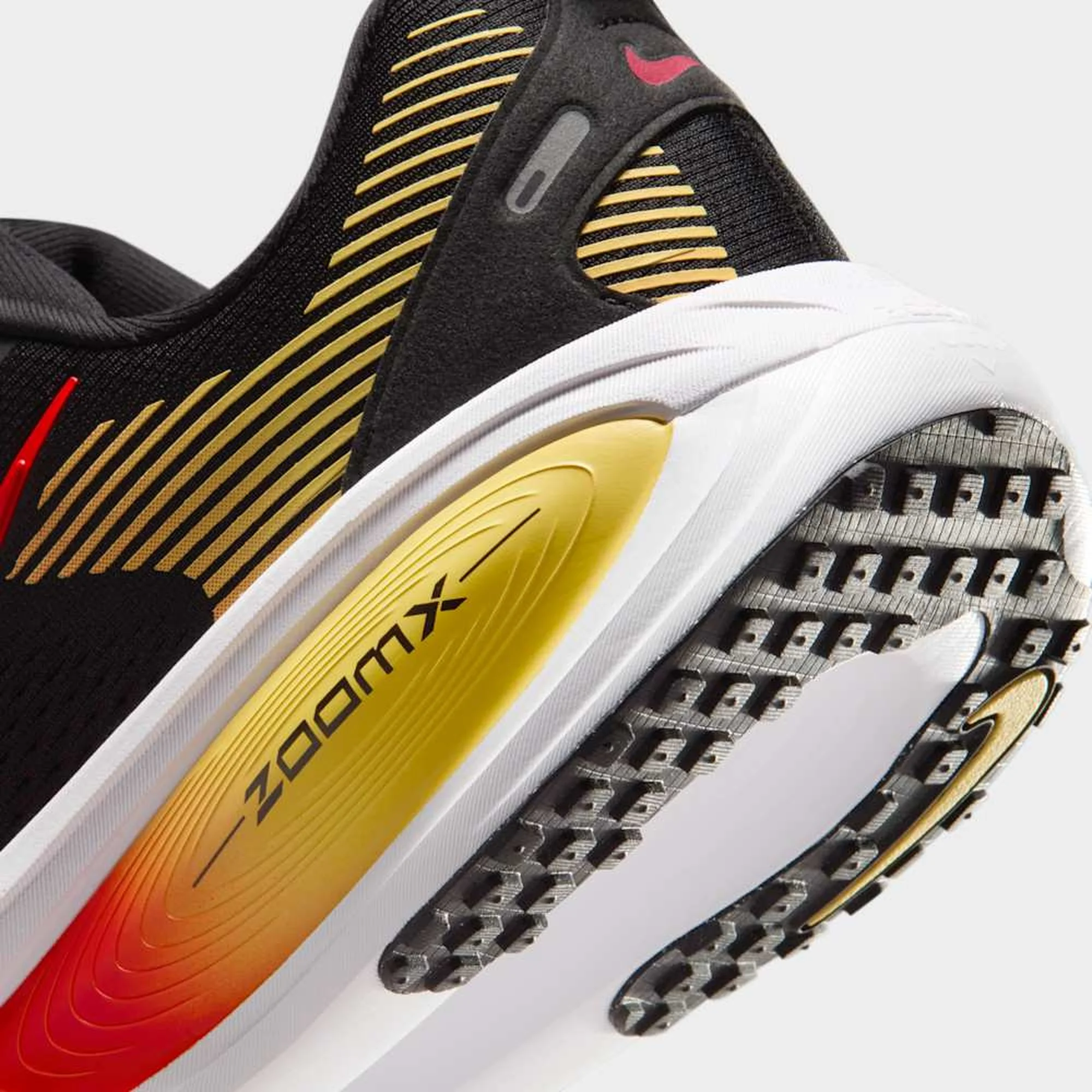 NIKE Zapatillas Running Vomero 18 - Imagen 2