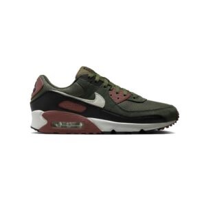 Nike Air Max 90 verdes con unidad Max Air visible y diseño urbano.