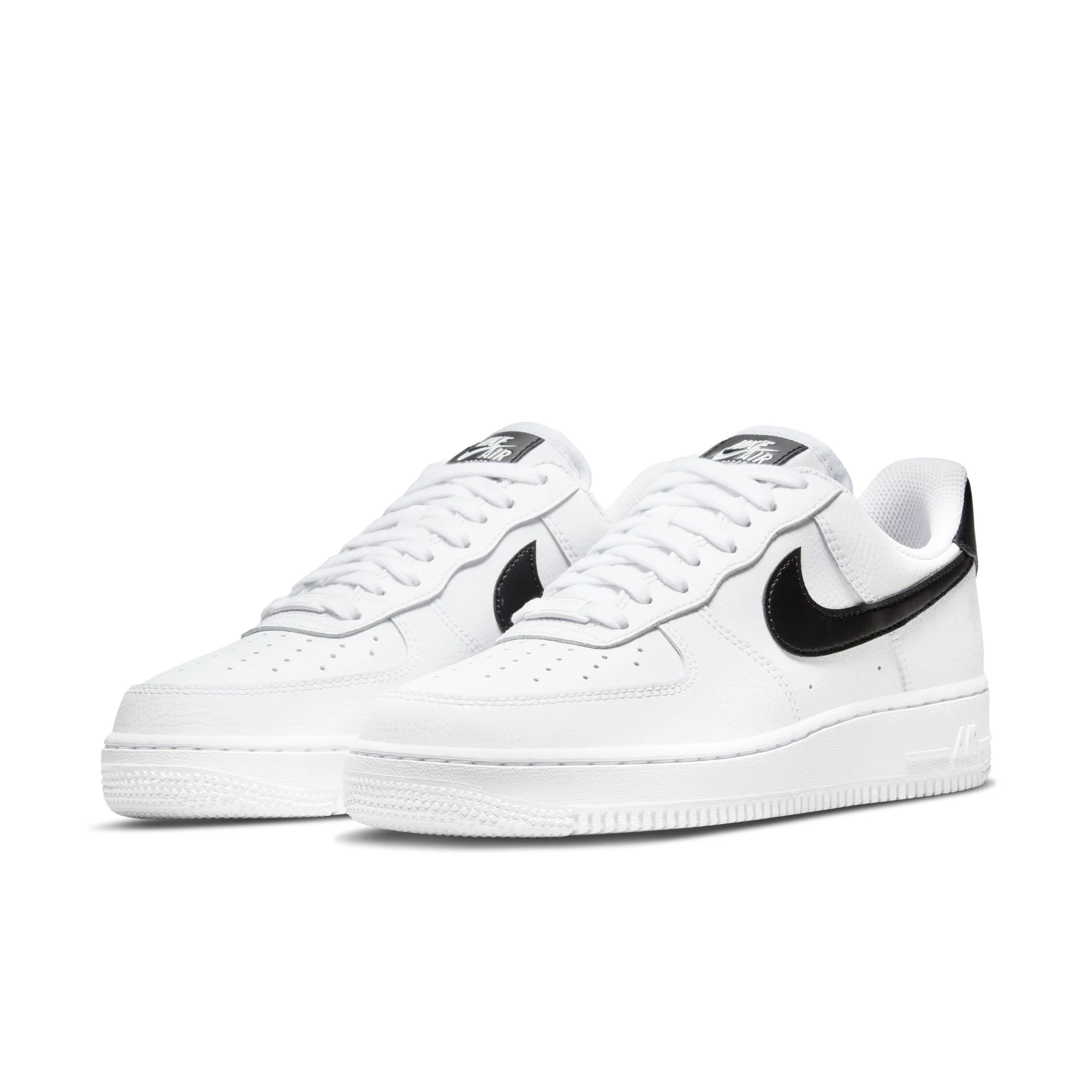 NIKE Air Force 1 07 Blancas Mujer - Imagen 2