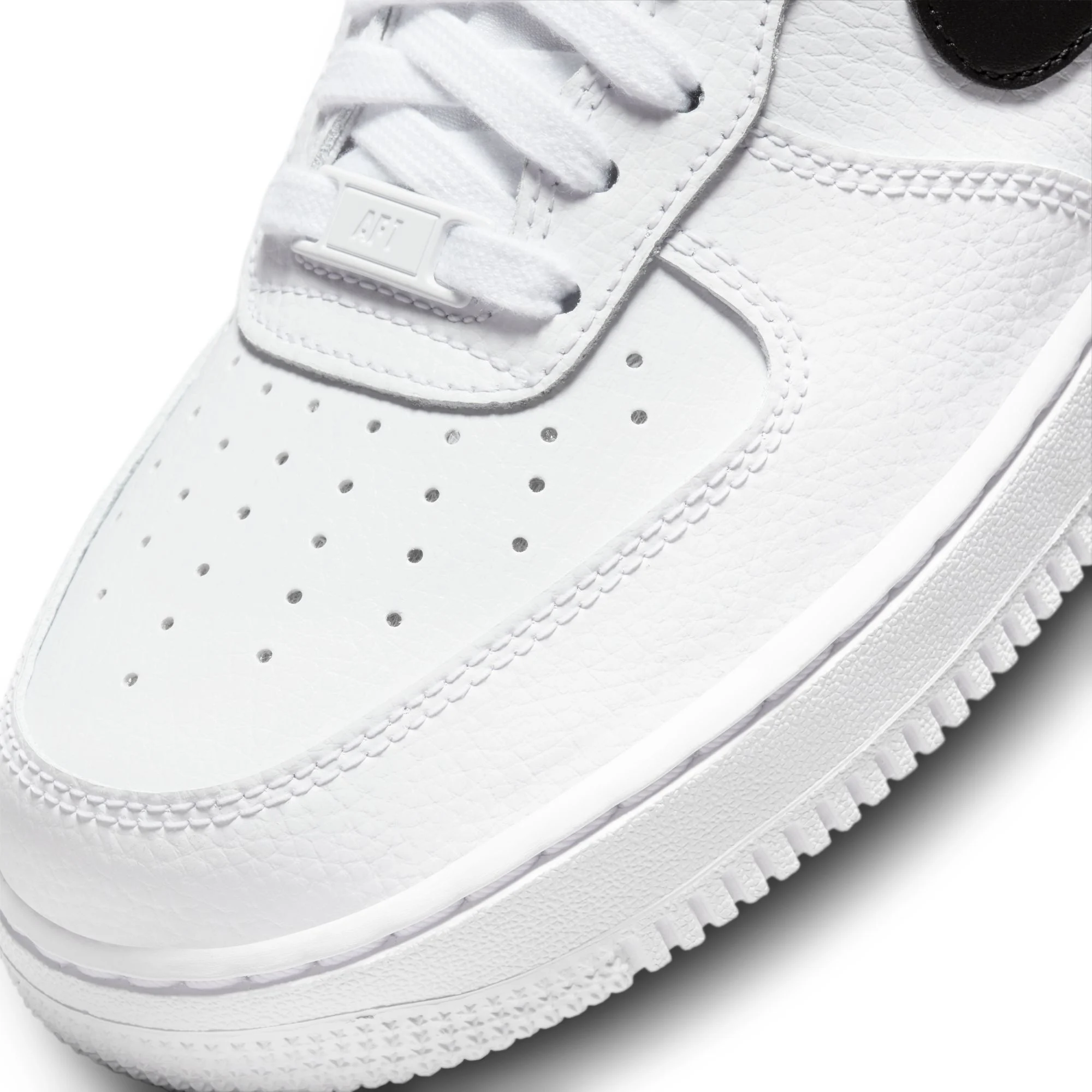 NIKE Air Force 1 07 Blancas Mujer - Imagen 5