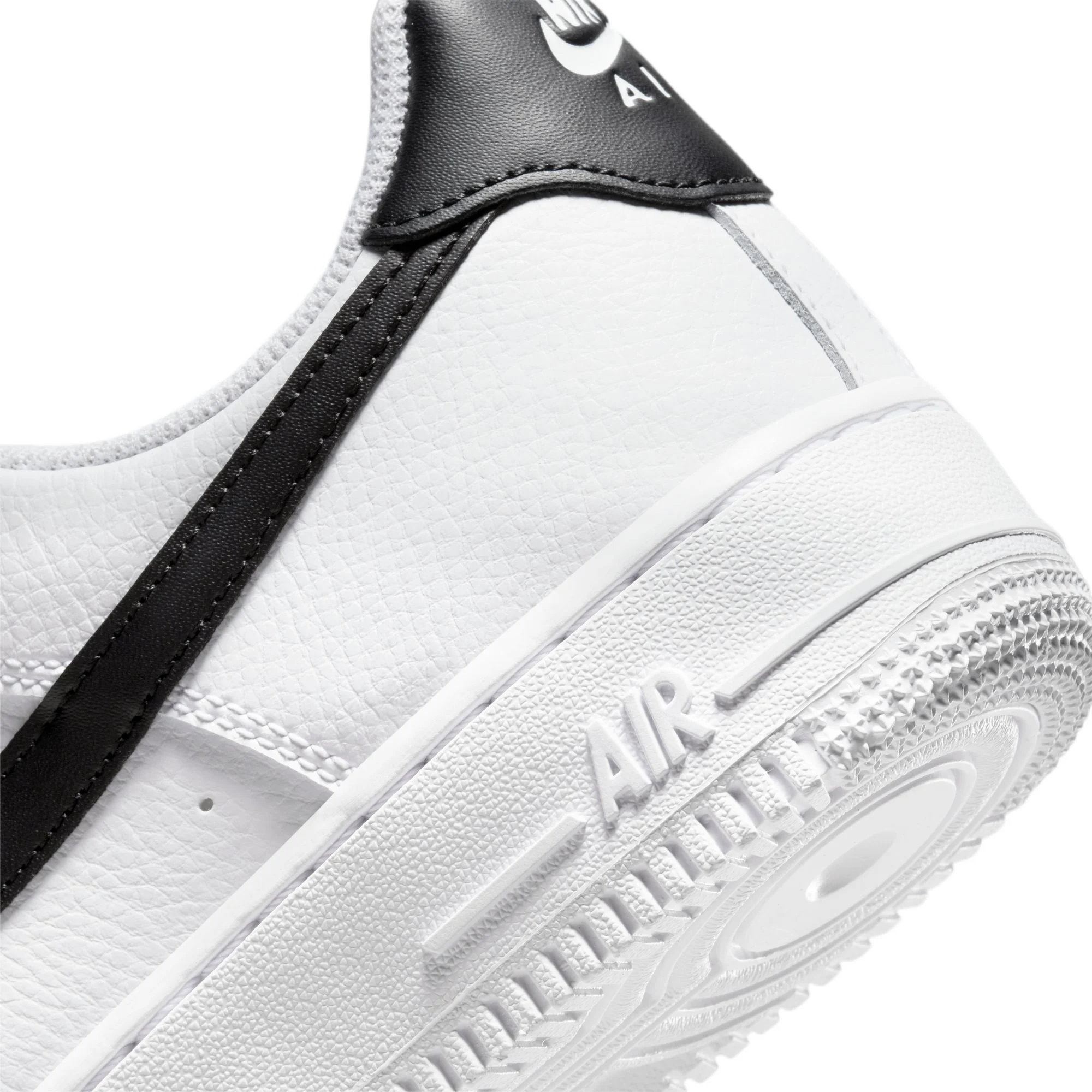 NIKE Air Force 1 07 Blancas Mujer - Imagen 6
