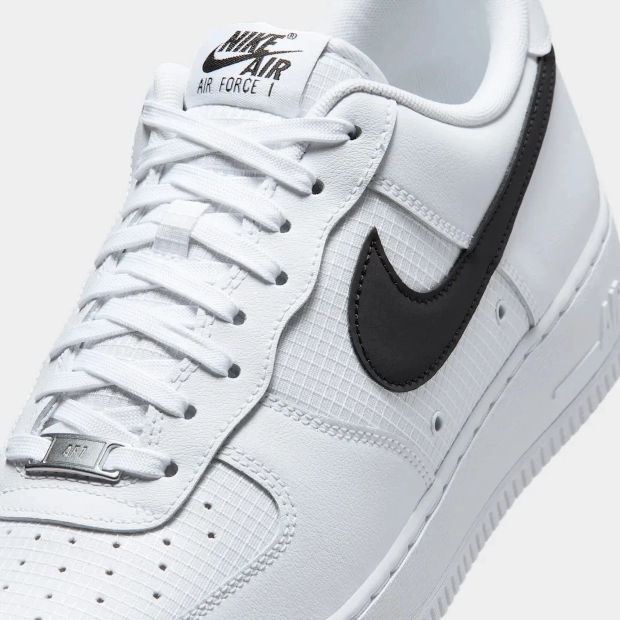 NIKE Zapatillas Air Force 1 07 LV 8 Blancas - Imagen 5