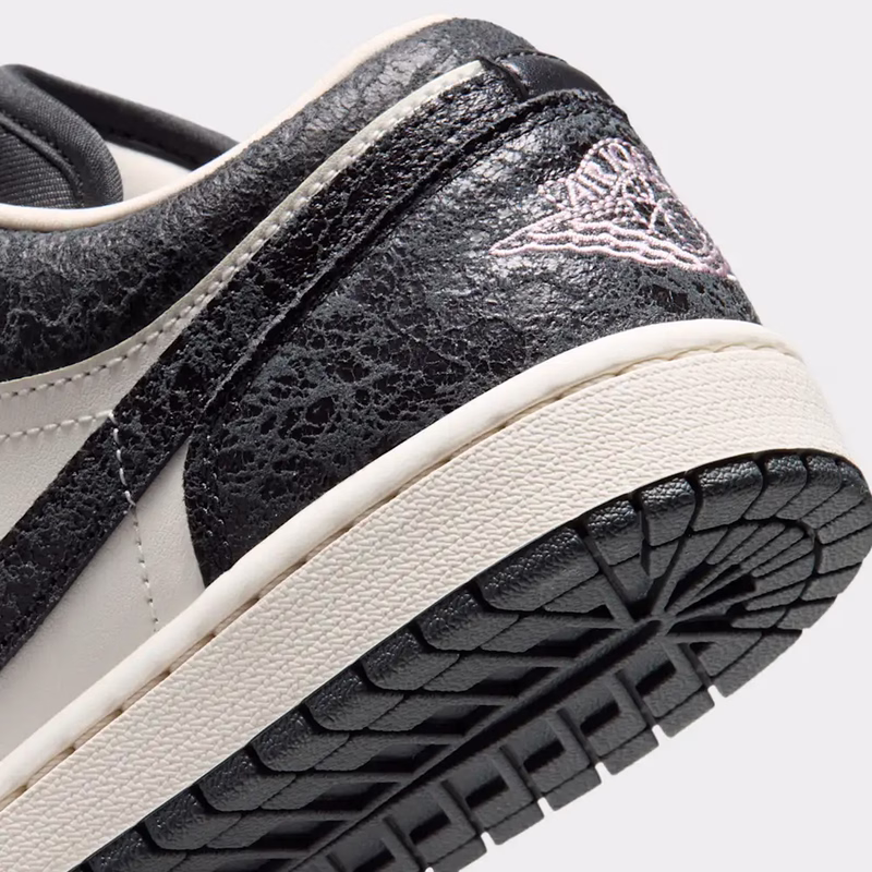 Zapatillas Air 1 Low SE Gris Pink Mujer - Imagen 7