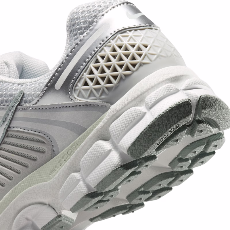 Zapatillas Zoom Vomero 5 Gris Mujer - Imagen 2